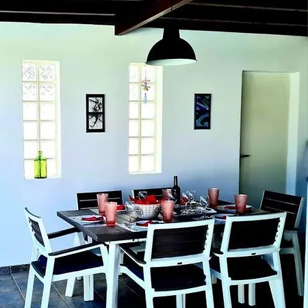 Вилла Nitho - Heated Pool, Panoramic View, Privacy