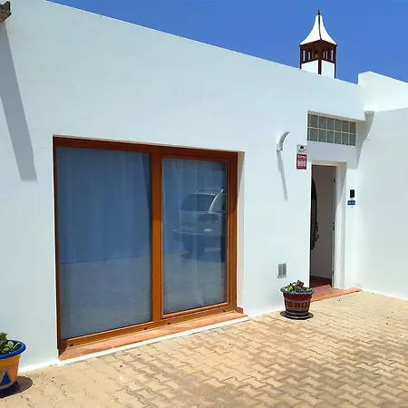 Nitho - Heated Pool, Panoramic View, Privacy Вилла